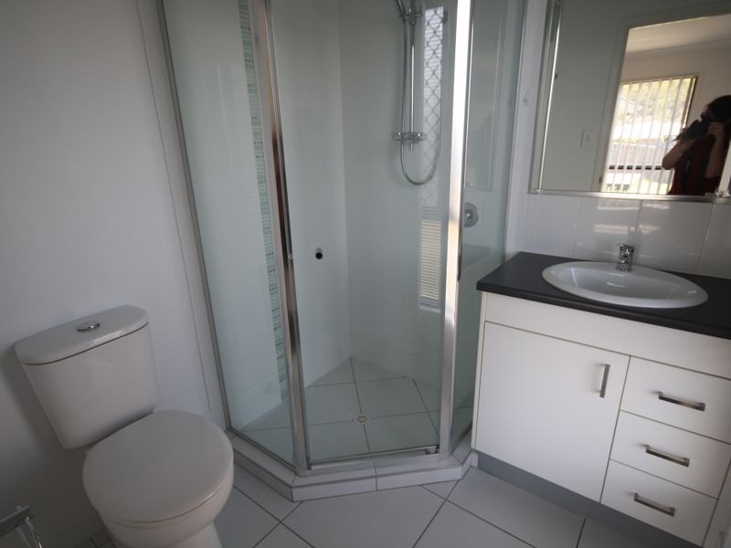 1 Orchard Drive, Kirkwood QLD 4680