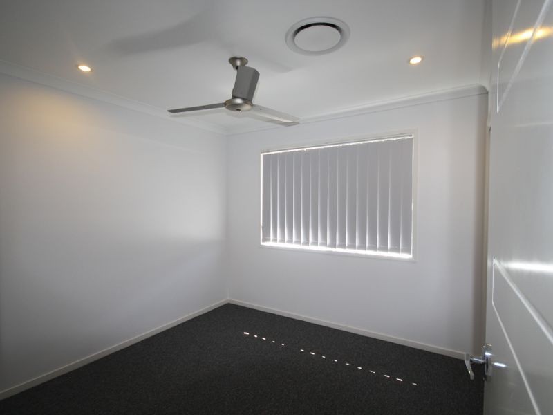 1 Orchard Drive, Kirkwood QLD 4680