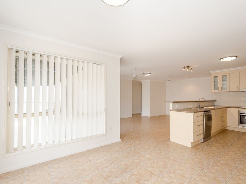 19 Sharyn Drive, New Auckland QLD 4680