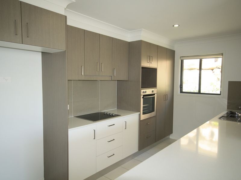 Unit 2/34 Blaxland Court, Glen Eden QLD 4680