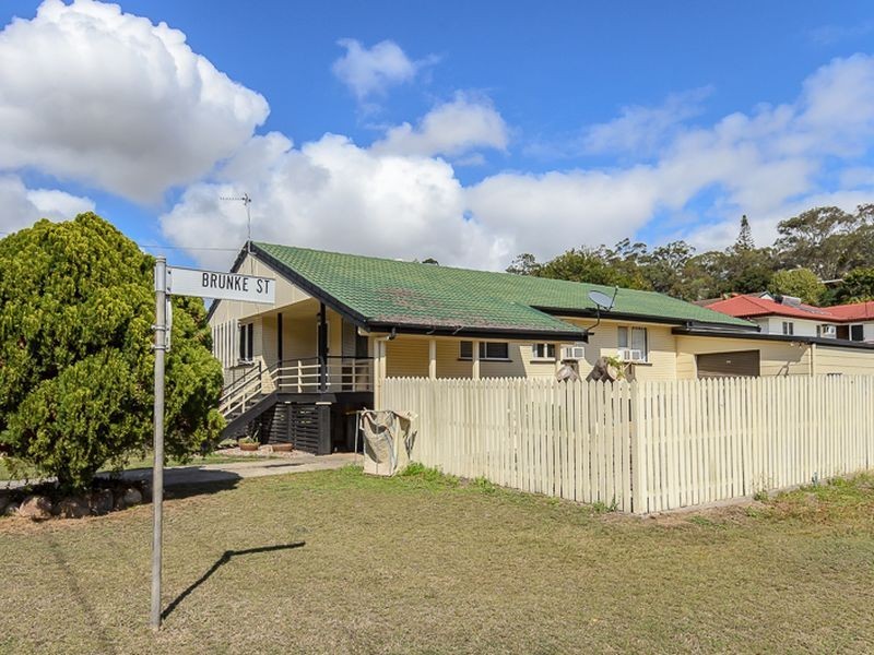 25 Charles Street, West Gladstone QLD 4680