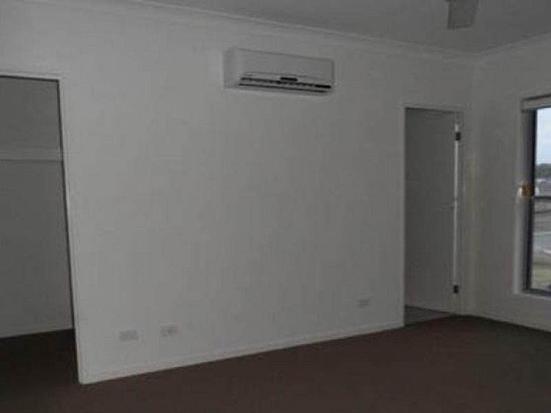 4 Wentworth Place, Glen Eden QLD 4680