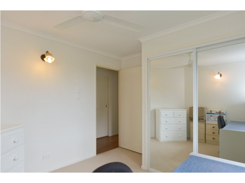 135 Dalrymple Drive, Toolooa QLD 4680