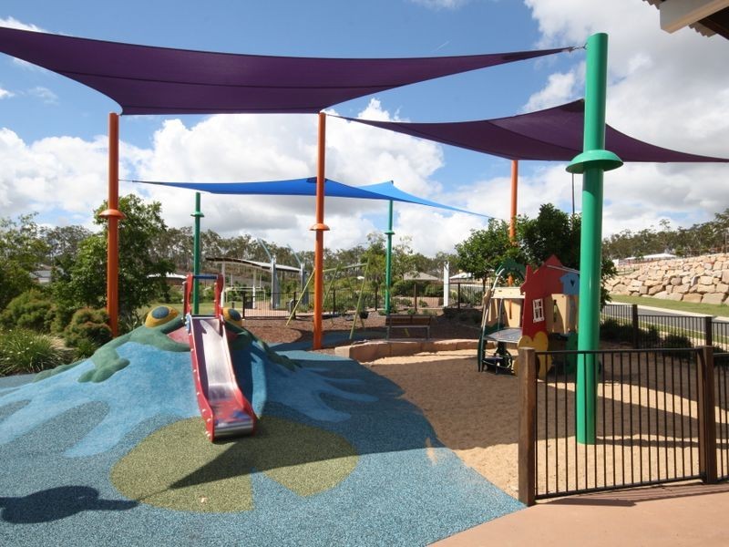 6 Josephine Street, Boyne Island QLD 4680