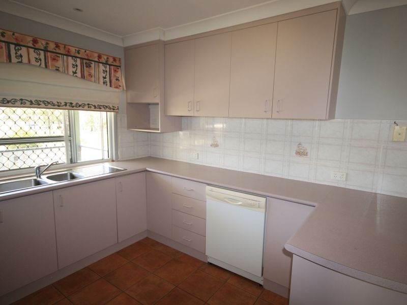 3 Lakefield Court, South Gladstone QLD 4680