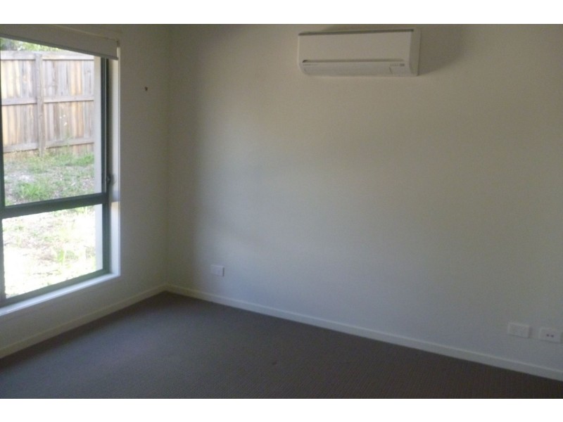 Unit 1/34 Blaxland Court, Glen Eden QLD 4680