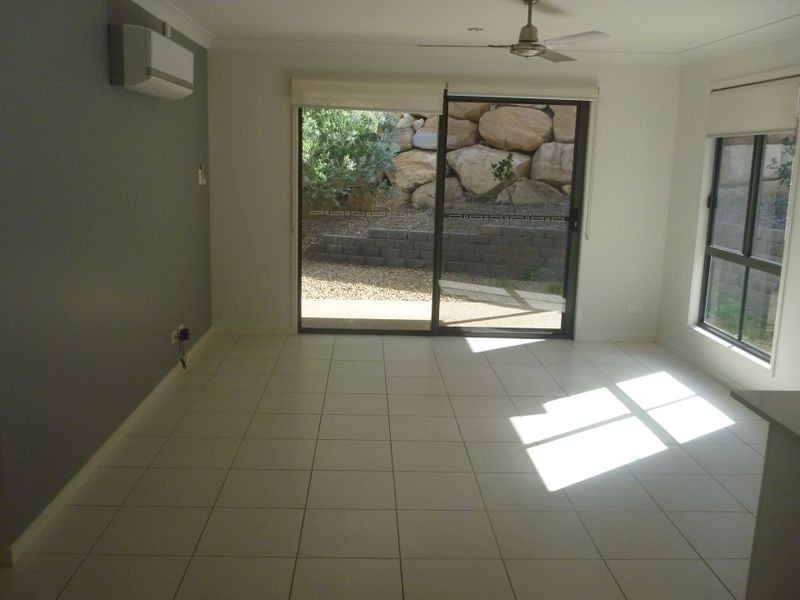 Unit 1/34 Blaxland Court, Glen Eden QLD 4680