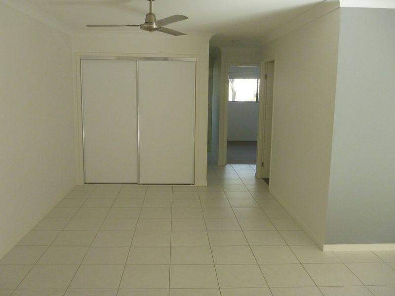 Unit 1/34 Blaxland Court, Glen Eden QLD 4680