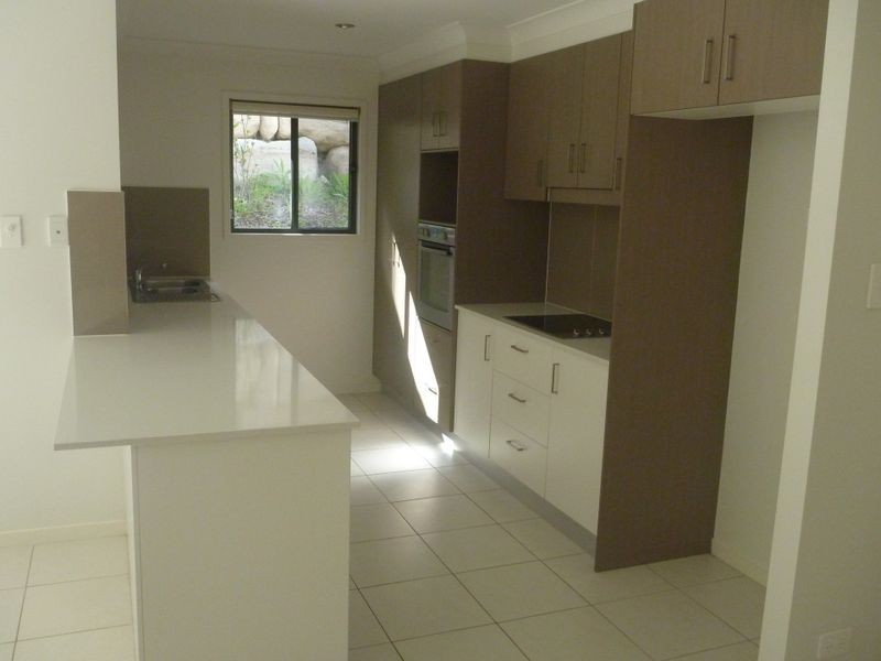 Unit 1/34 Blaxland Court, Glen Eden QLD 4680