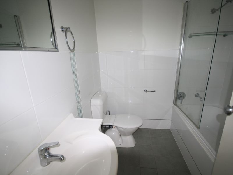 3/11 Walsh Street, South Gladstone QLD 4680