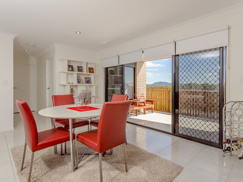 13 Cressbrook Street, Clinton QLD 4680