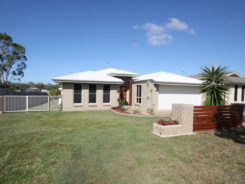27 Liriope Drive, Kirkwood QLD 4680