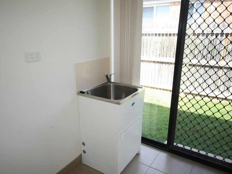 18 Dean Street, Glen Eden QLD 4680