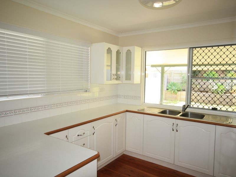 8 Irwin Close, Sun Valley QLD 4680