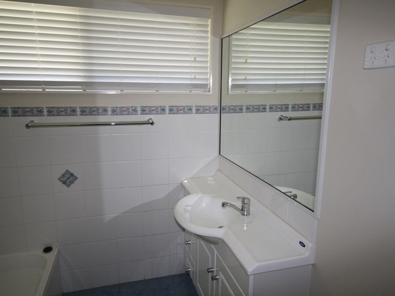 8 Irwin Close, Sun Valley QLD 4680