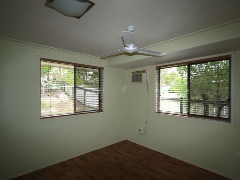 10 Bangalow Close, Clinton QLD 4680