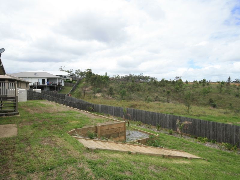 18 Cradle Drive, New Auckland QLD 4680