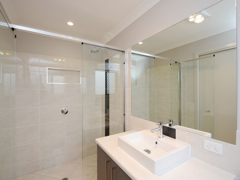 31 Bellbird Circuit, New Auckland QLD 4680
