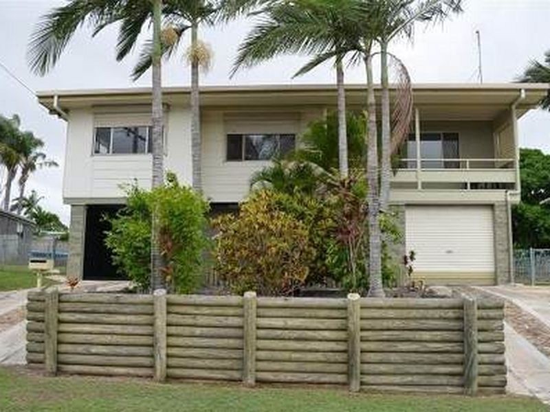 7 Chapman Drive, Clinton QLD 4680