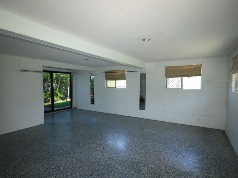 7 Chapman Drive, Clinton QLD 4680