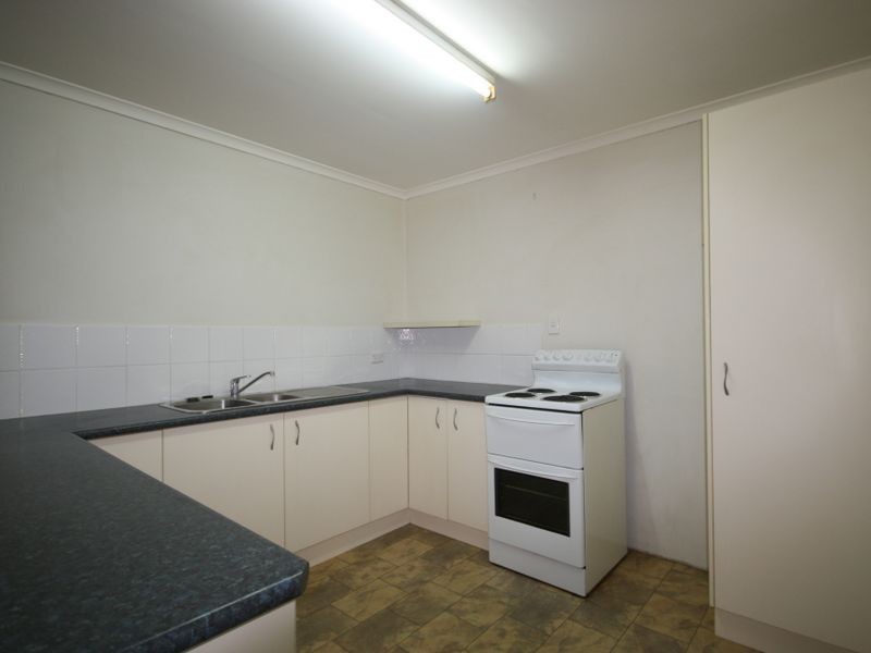 Unit 2/30 Barney Street, Barney Point QLD 4680