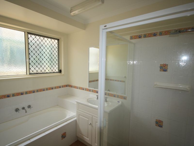 3 Buckingham Court, Telina QLD 4680
