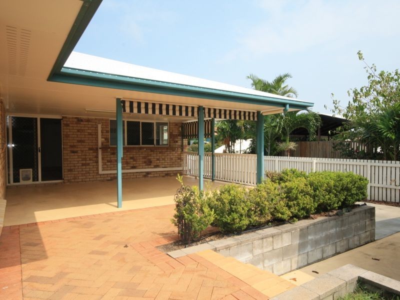 3 Buckingham Court, Telina QLD 4680