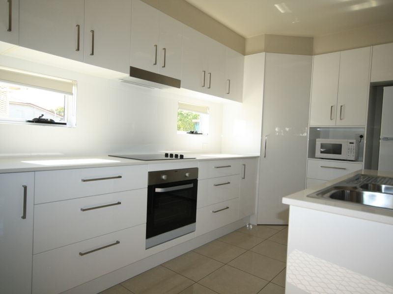 2/58 Wood Street, Barney Point QLD 4680