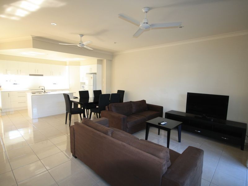 2/58 Wood Street, Barney Point QLD 4680