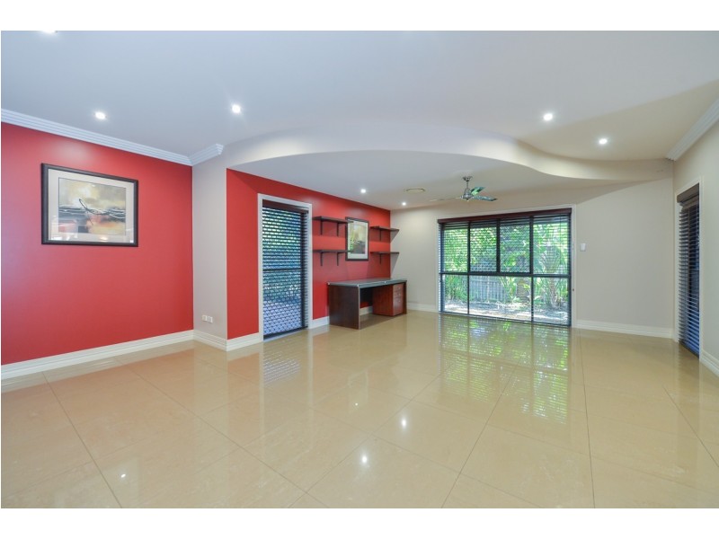 105 Col Brown Avenue, Clinton QLD 4680