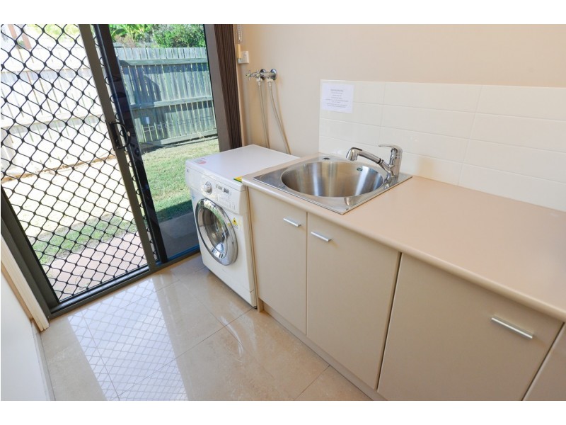 105 Col Brown Avenue, Clinton QLD 4680