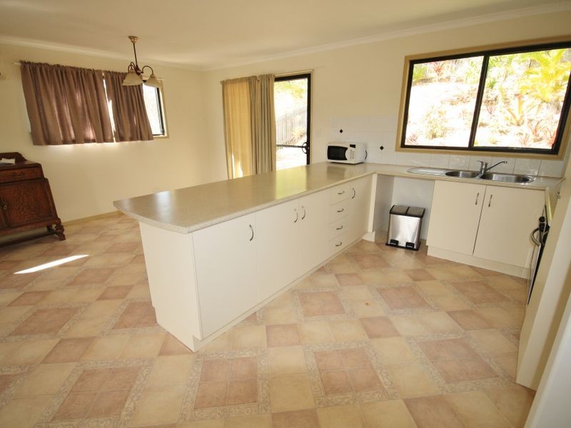 53 Allunga Drive, Glen Eden QLD 4680