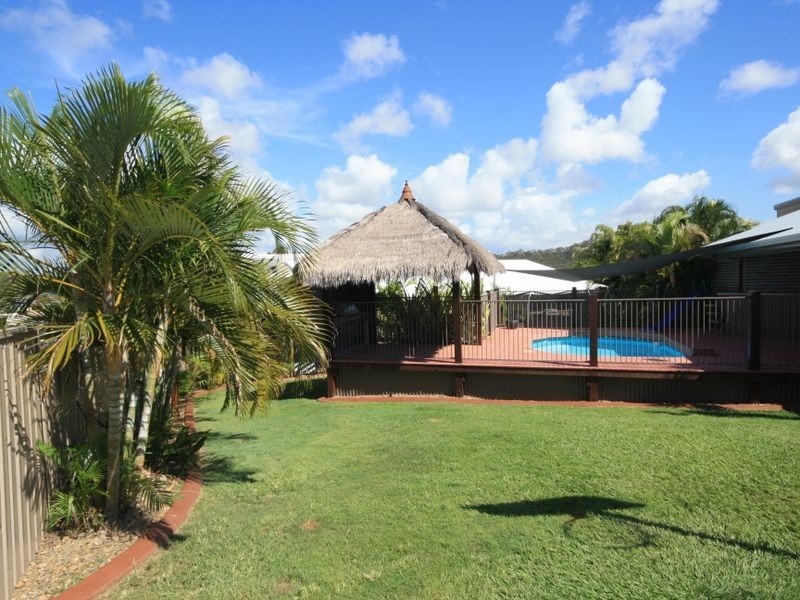 9 Christian Court, Glen Eden QLD 4680
