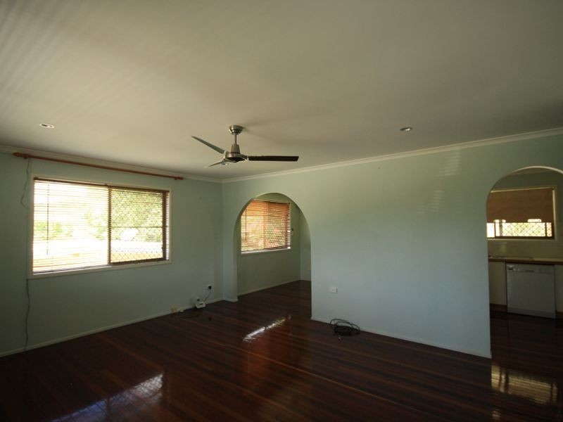 26 Ormiston Street, Clinton QLD 4680