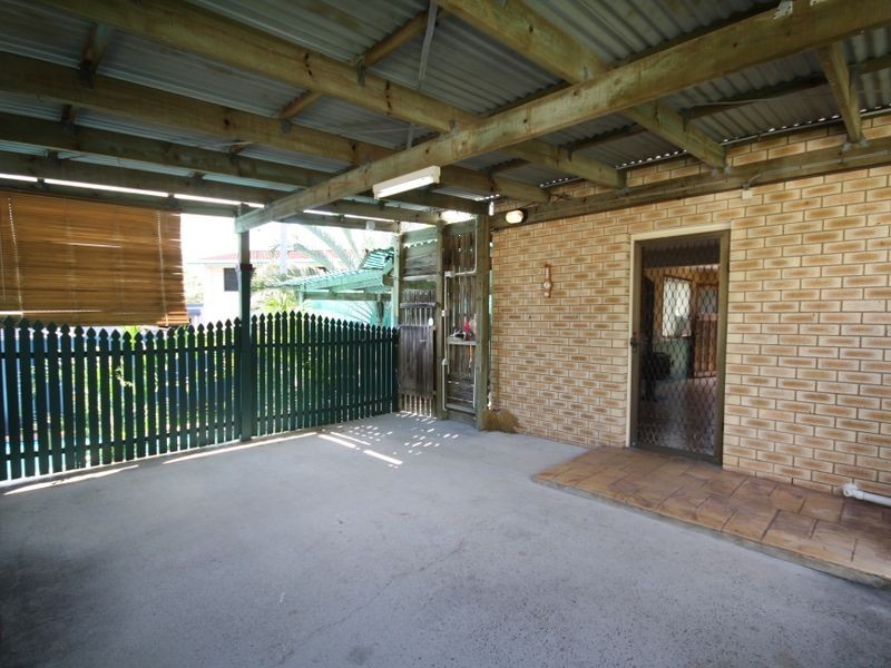 26 Ormiston Street, Clinton QLD 4680