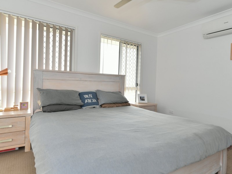 17 Sturt Court, Glen Eden QLD 4680