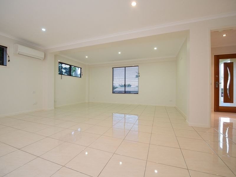 8 Canonbar Street, Clinton QLD 4680