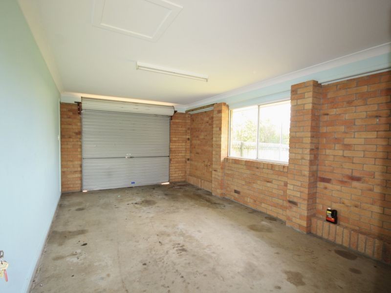 2 Palm Court, Clinton QLD 4680