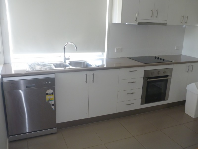 Unit 10/39 Scenery Street, West Gladstone QLD 4680