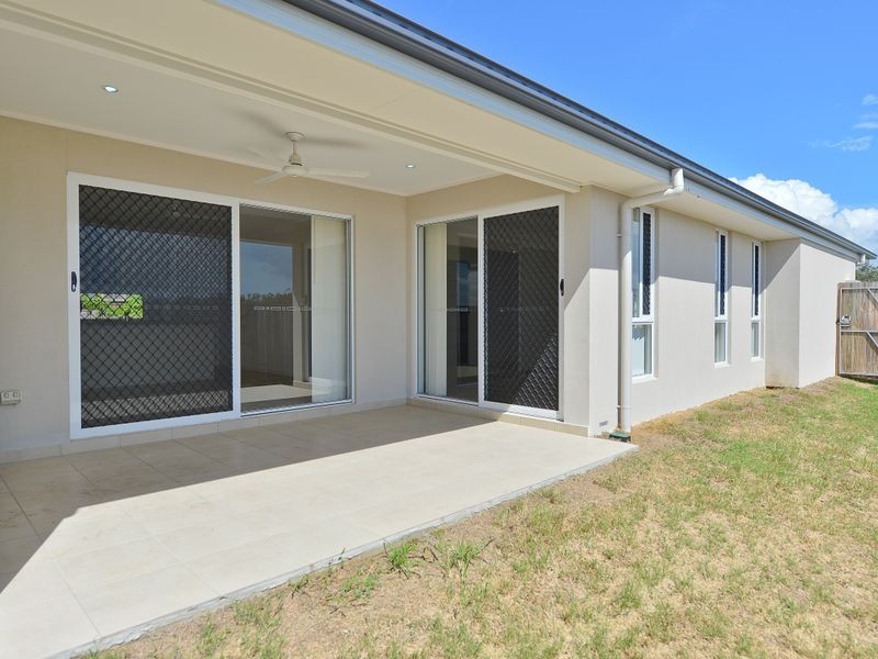 5 Greengard Place, Kirkwood QLD 4680