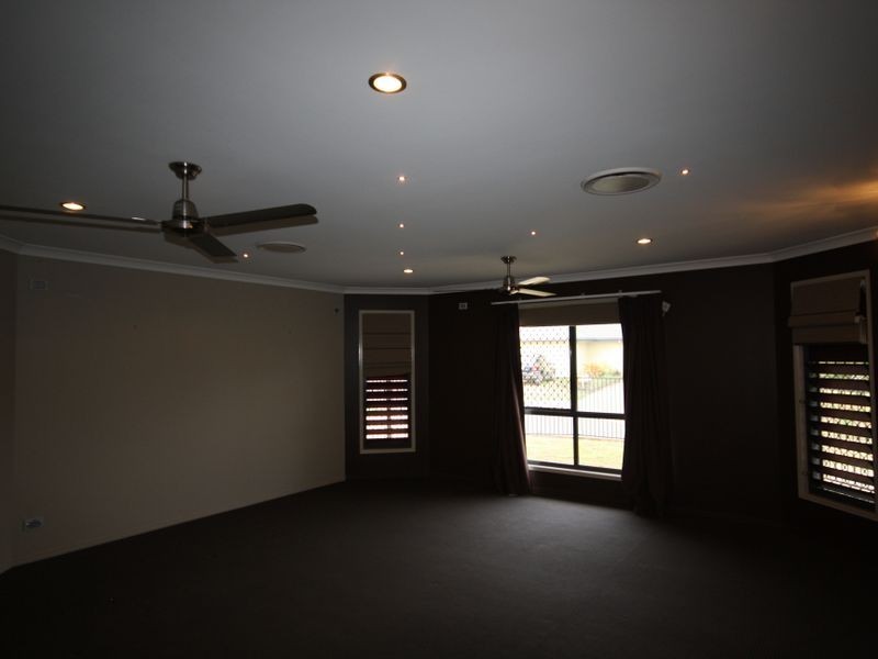 47 Sharyn Drive, New Auckland QLD 4680