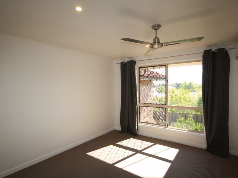 Unit 4/46 J Hickey Avenue, Clinton QLD 4680