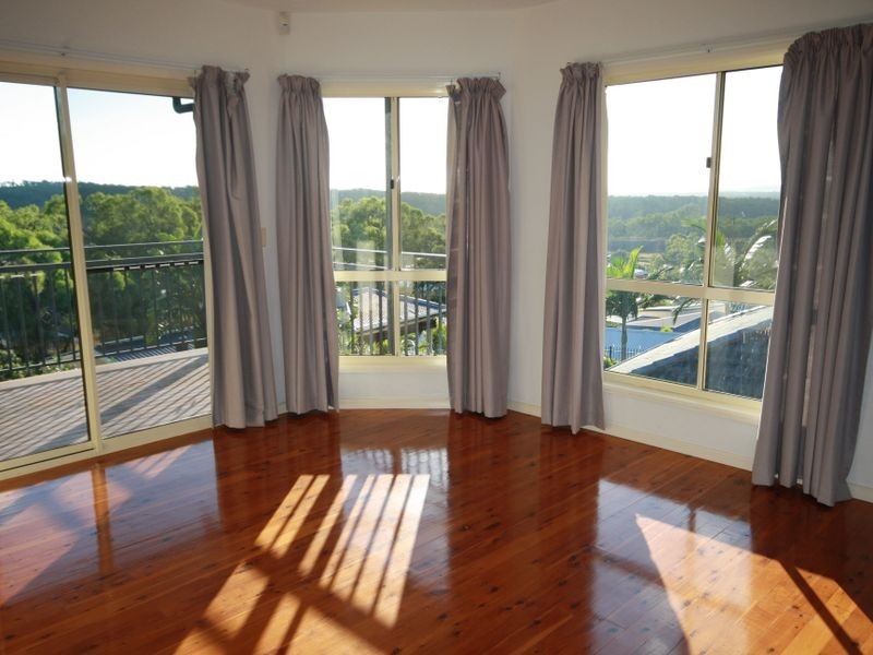 7 Panorama Court, Glen Eden QLD 4680