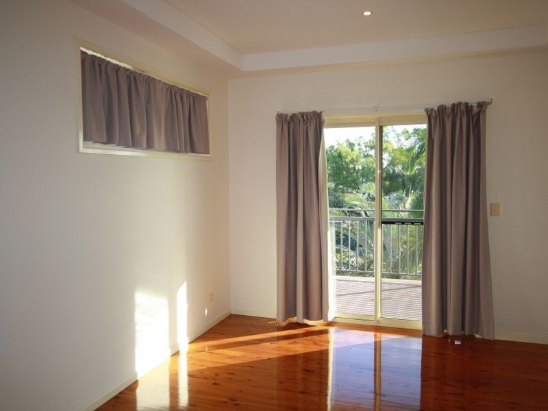 7 Panorama Court, Glen Eden QLD 4680