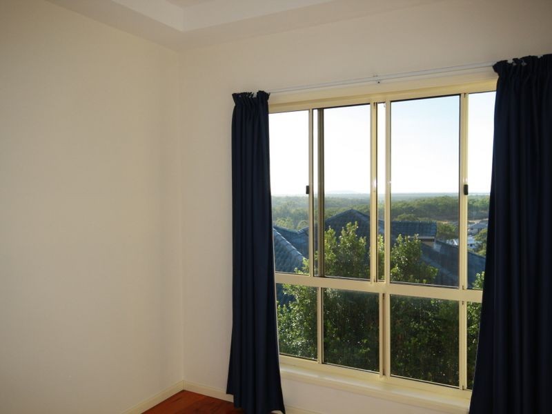 7 Panorama Court, Glen Eden QLD 4680