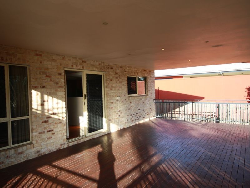 7 Panorama Court, Glen Eden QLD 4680