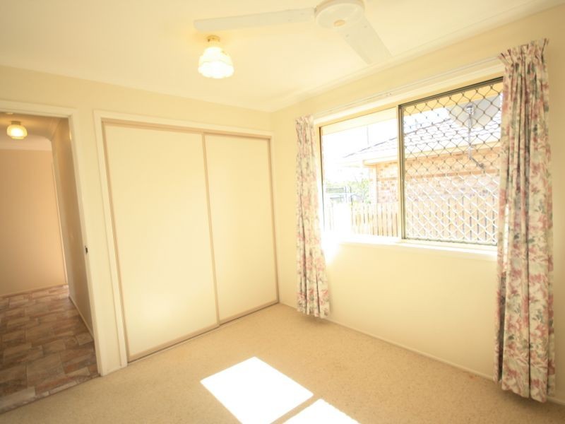 4 Helston Street, Telina QLD 4680