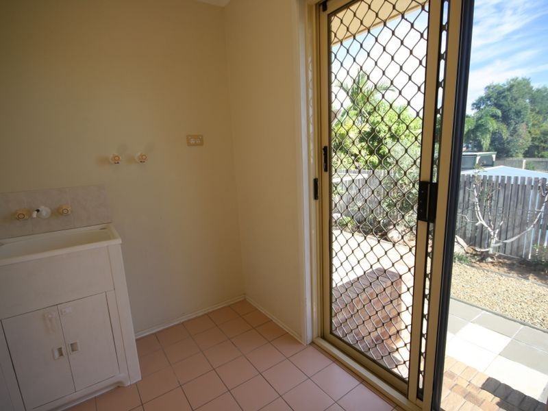 4 Helston Street, Telina QLD 4680
