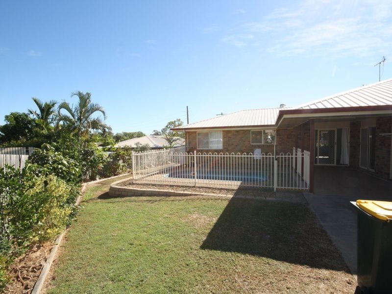 4 Helston Street, Telina QLD 4680