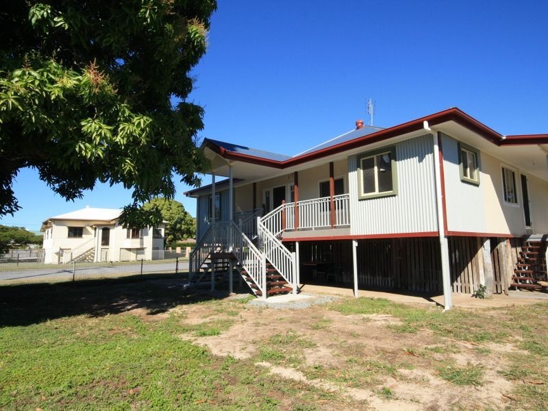 8 Herbert Street, Gladstone QLD 4680